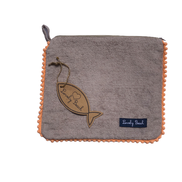 MARISOL toiletry bag with pompoms